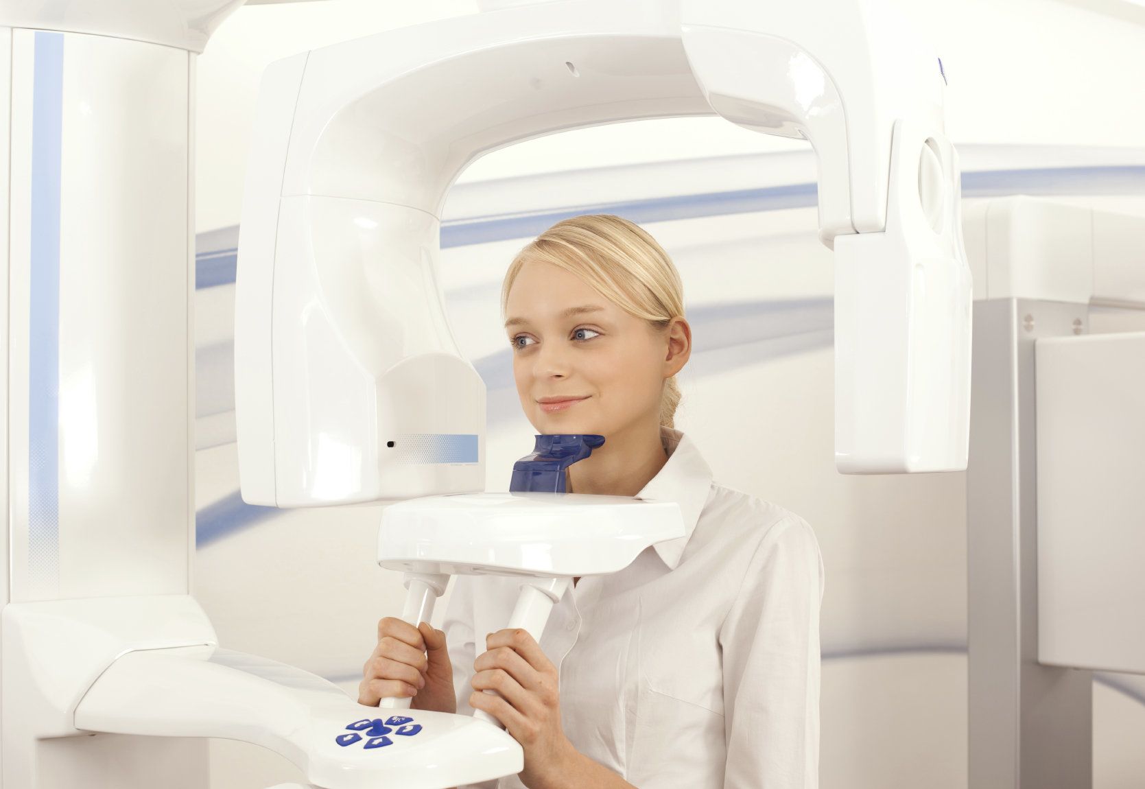 Child receiving dental scan